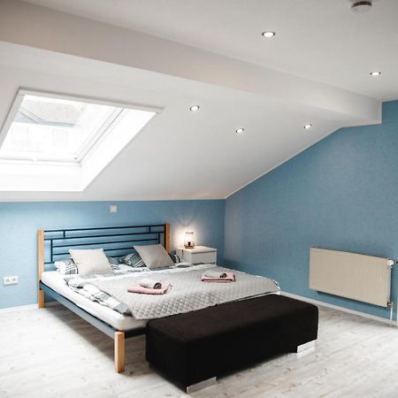 Modernes Apartment Mit Top Ausstattung Und Kamin Im Oberpfaelzer Seenland Nittenau エクステリア 写真